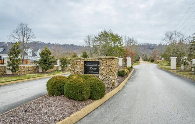 8269 Balata Drive, Ooltewah, TN 37363