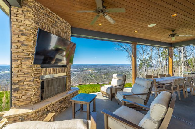 8269 Balata Drive, Ooltewah, TN 37363