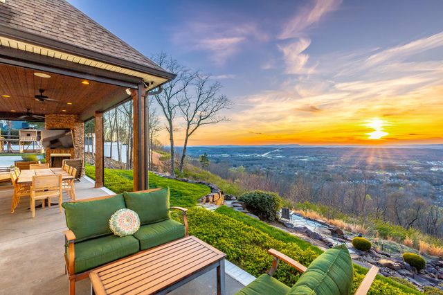 8269 Balata Drive, Ooltewah, TN 37363