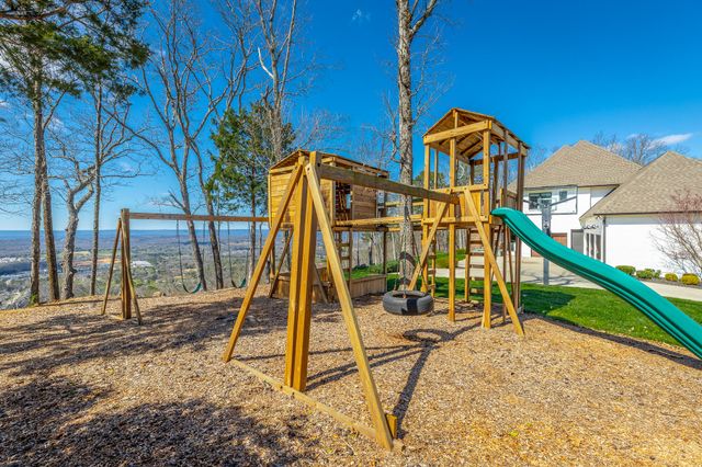 8269 Balata Drive, Ooltewah, TN 37363