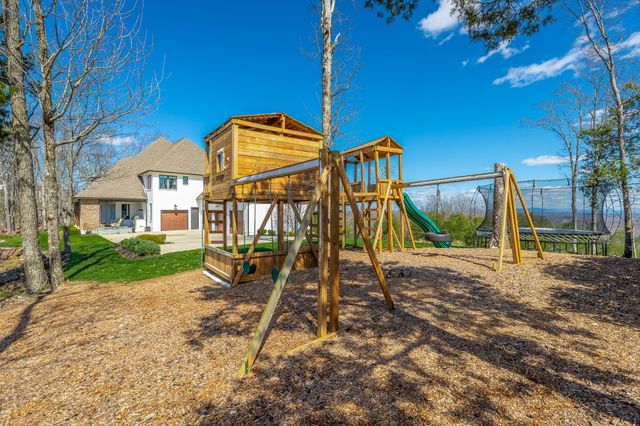 8269 Balata Drive, Ooltewah, TN 37363