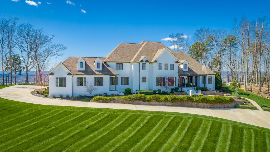 8269 Balata Drive, Ooltewah, TN 37363