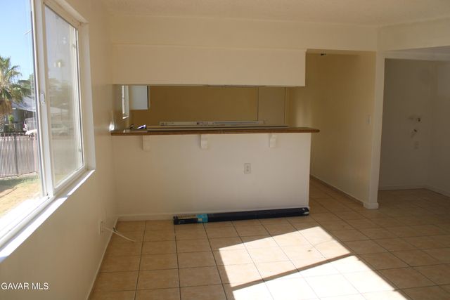 1308 Flower Street, Bakersfield, CA 93305