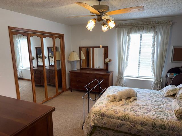 180 Wilshire Drive 85, Hollister, MO 65672