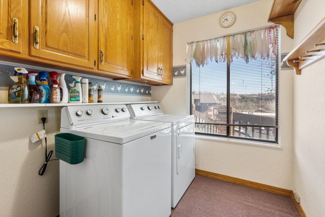 180 Wilshire Drive 85, Hollister, MO 65672