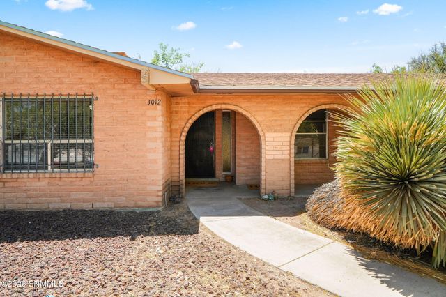 3012 Karen Drive, Las Cruces, NM 88001