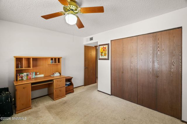3012 Karen Drive, Las Cruces, NM 88001