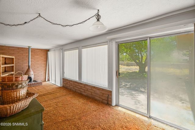 3012 Karen Drive, Las Cruces, NM 88001