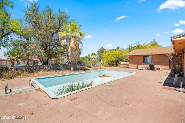 3012 Karen Drive, Las Cruces, NM 88001