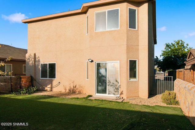 5077 Kensington Way, Las Cruces, NM 88012
