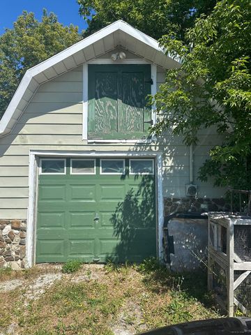 497 Lake Road, St. Albans Town, VT 05478