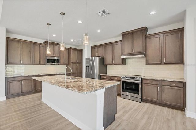 27 TEE VIEW ROAD, Rotonda West, FL 33947