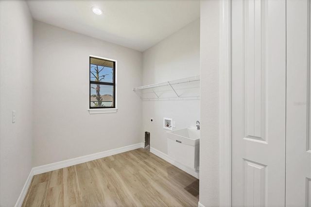 27 TEE VIEW ROAD, Rotonda West, FL 33947