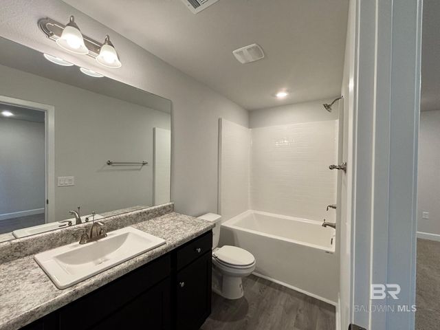 76 Summer Oaks Drive, Daphne, AL 36526