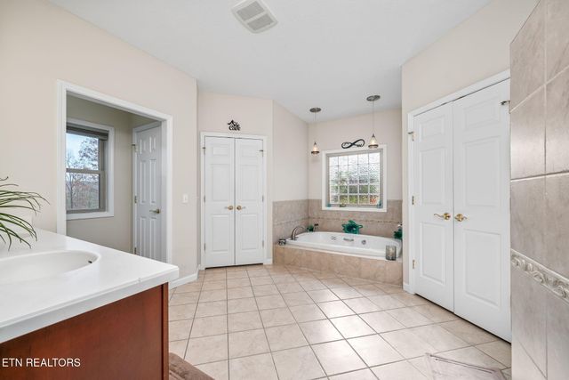 120 Valarian Drive, Crossville, TN 38558