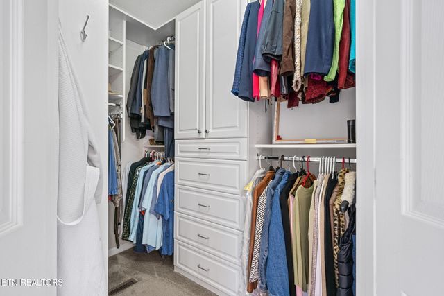 120 Valarian Drive, Crossville, TN 38558