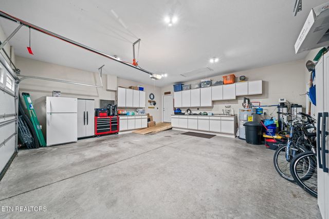 120 Valarian Drive, Crossville, TN 38558