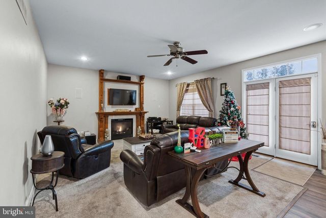 228 WICKERBERRY DR, Middletown, DE 19709