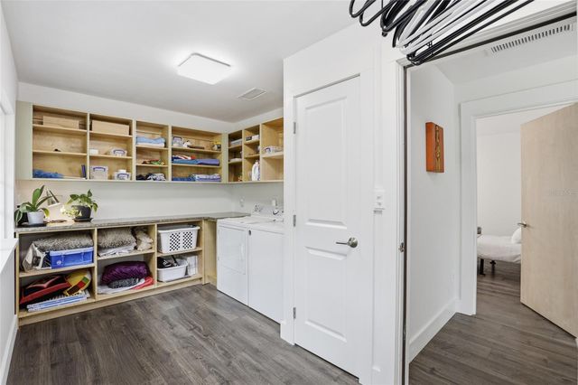 1716 NW 12TH ROAD, Gainesville, FL 32605