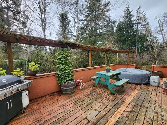 45366 HIGHWAY 101, Langlois, OR 97450