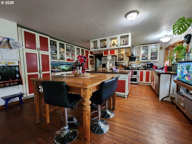 45366 HIGHWAY 101, Langlois, OR 97450