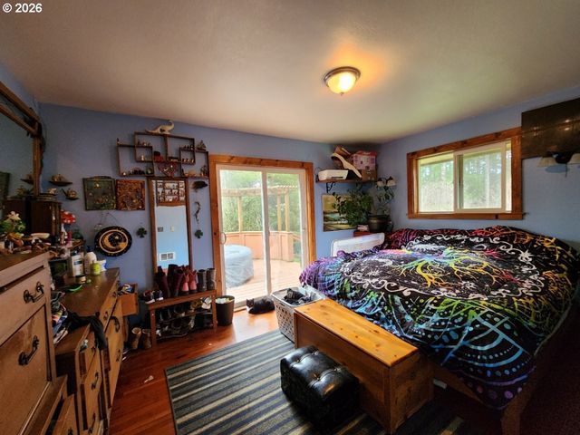 45366 HIGHWAY 101, Langlois, OR 97450