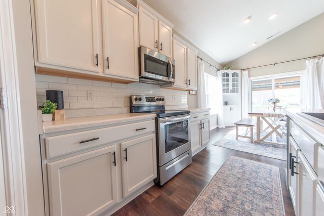 4624 Ozark Lane, Indianapolis, IN 46239