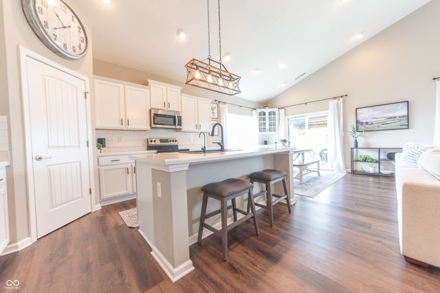 4624 Ozark Lane, Indianapolis, IN 46239