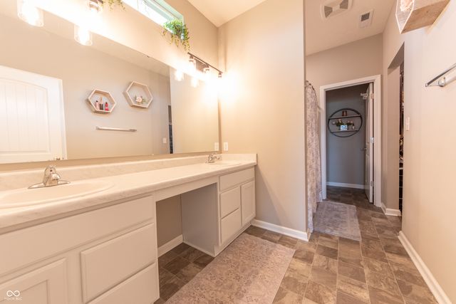 4624 Ozark Lane, Indianapolis, IN 46239