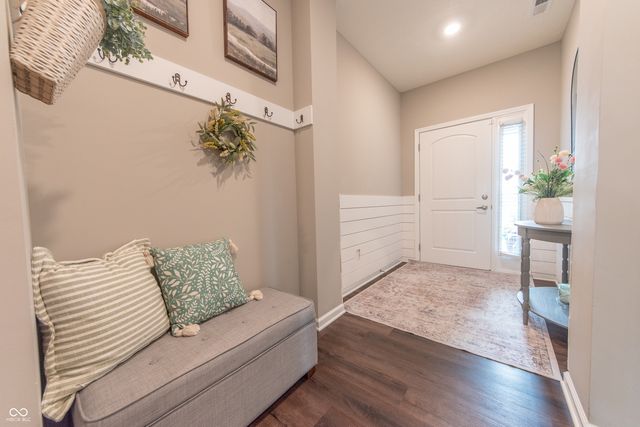 4624 Ozark Lane, Indianapolis, IN 46239