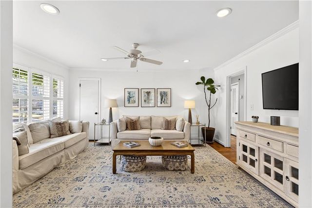 2226 Fairway NE Circle, Brookhaven, GA 30319