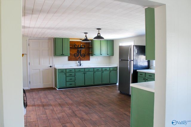 102 SW 1st Street, Sylvania, AL 35988