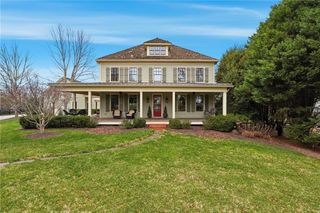 115 Ariel Court, Roswell, GA 30075