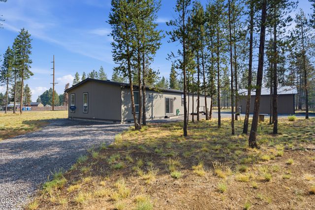 16760 Pine Place, La Pine, OR 97739