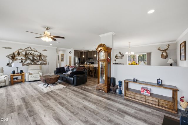 16760 Pine Place, La Pine, OR 97739