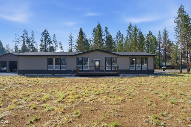 16760 Pine Place, La Pine, OR 97739