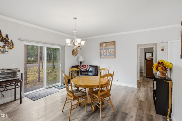 16760 Pine Place, La Pine, OR 97739