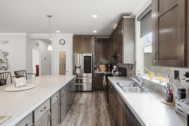 16760 Pine Place, La Pine, OR 97739