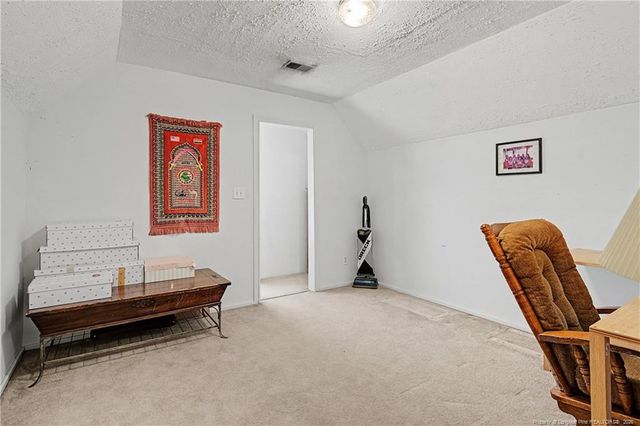 8406 Umstead Road, Fayetteville, NC 28304