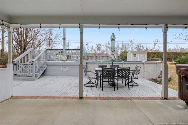 8406 Umstead Road, Fayetteville, NC 28304