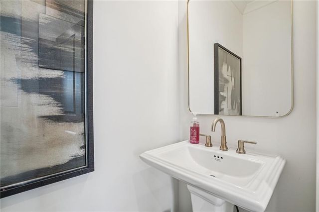 140 IVEYBROOKE Lane 75, Alpharetta, GA 30009