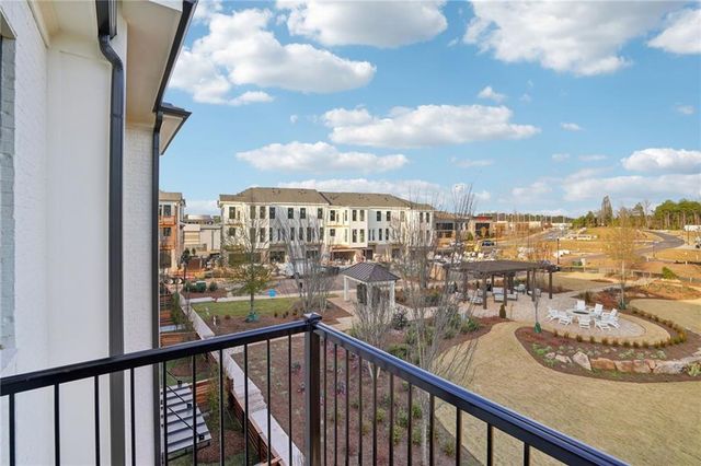 140 IVEYBROOKE Lane 75, Alpharetta, GA 30009