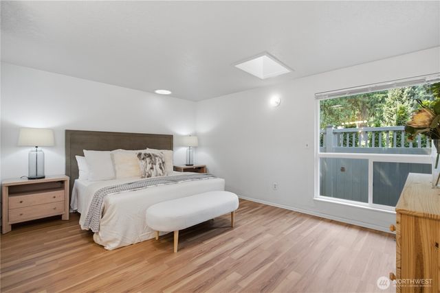 10422 165th PL NE, Redmond, WA 98052