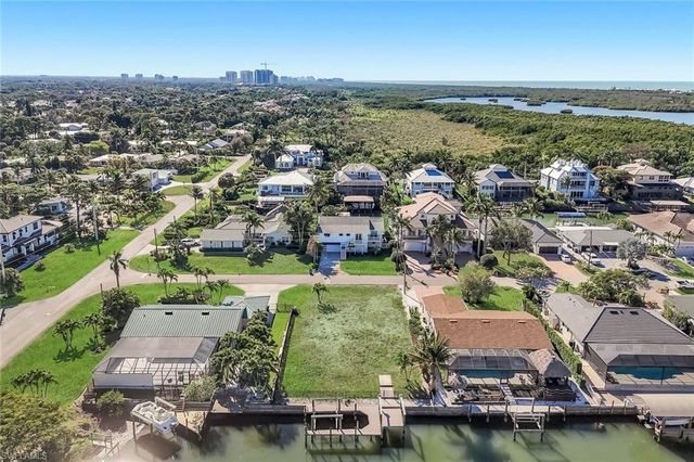 207 6th ST, Bonita Springs, FL 34134