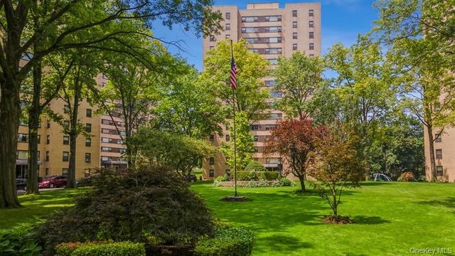 1 Fordham Hill Oval 1E, Bronx, NY 10468