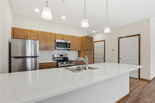 1130 Orchard Park Road, West Seneca, NY 14224