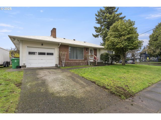 5710 N HOUGHTON St, Portland, OR 97203