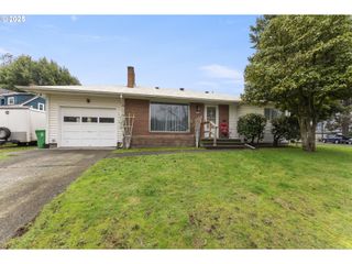5710 N HOUGHTON St, Portland, OR 97203