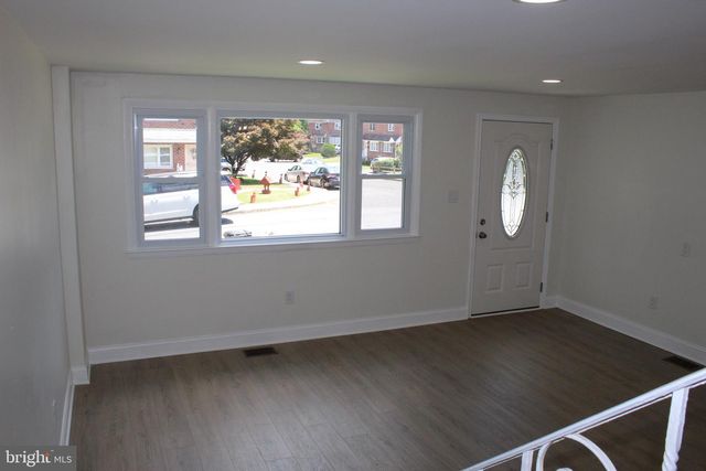 412 ROBERTA AVE, Darby, PA 19023