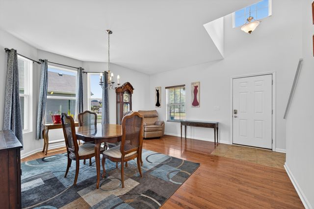 1541 Bristol Drive, Hampshire, IL 60140